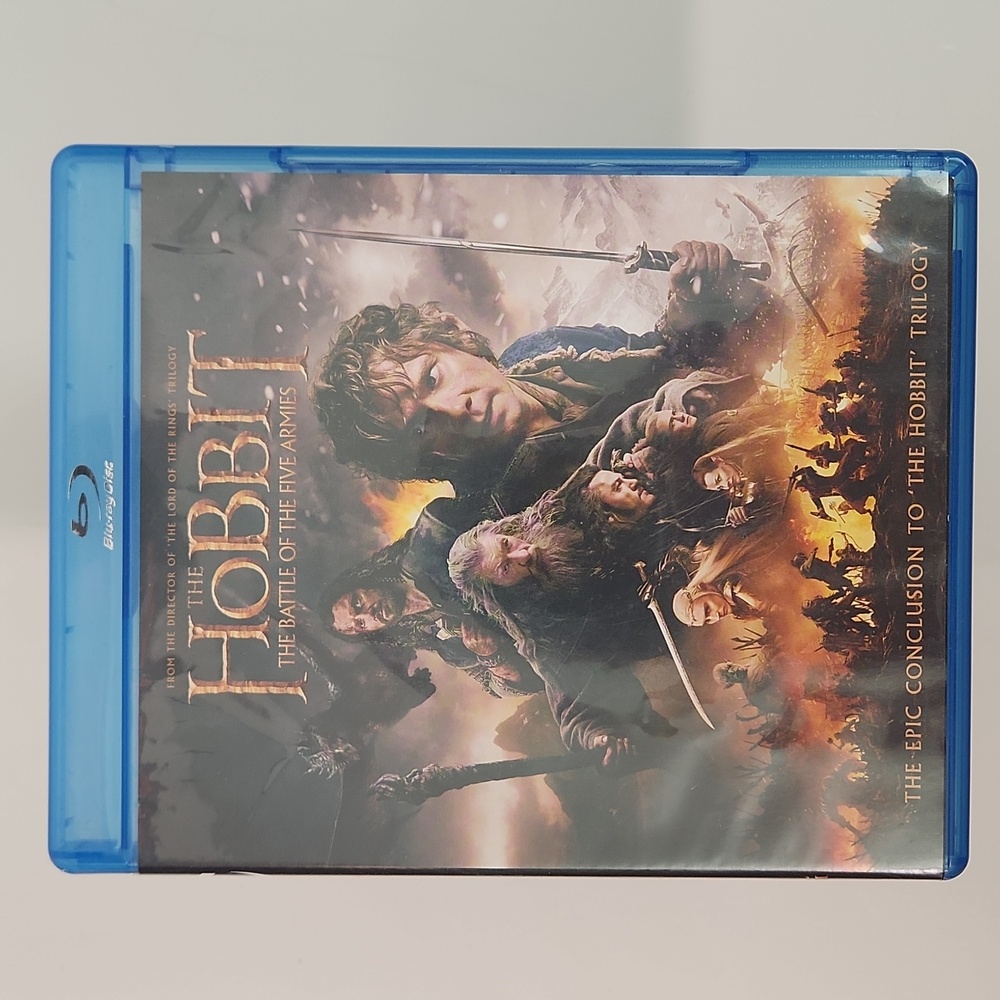 THE HOBBIT: THE BATTLE OF THE FIVE ARMIES 2 Blu Ray set, MINT CONDITION